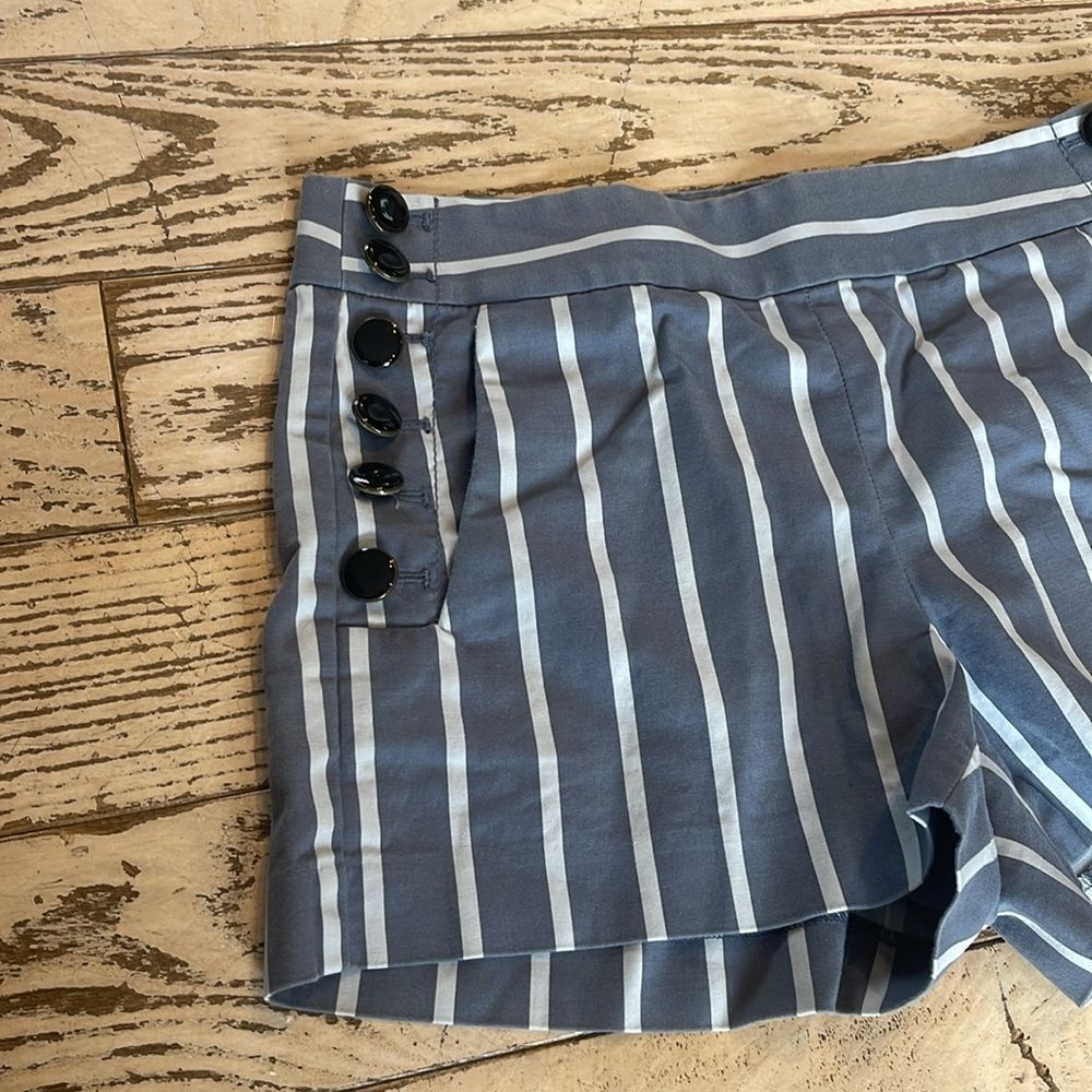 LOFT Nautical Stripe High Rise Button Sailor Shorts Gray and White Size 2 - Picture 2 of 11